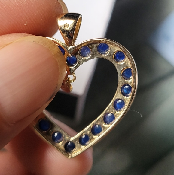 10k gold pendants - Picture 2 of 4